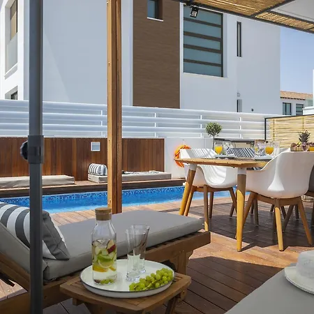 Chris Le Mare Luxury Protaras