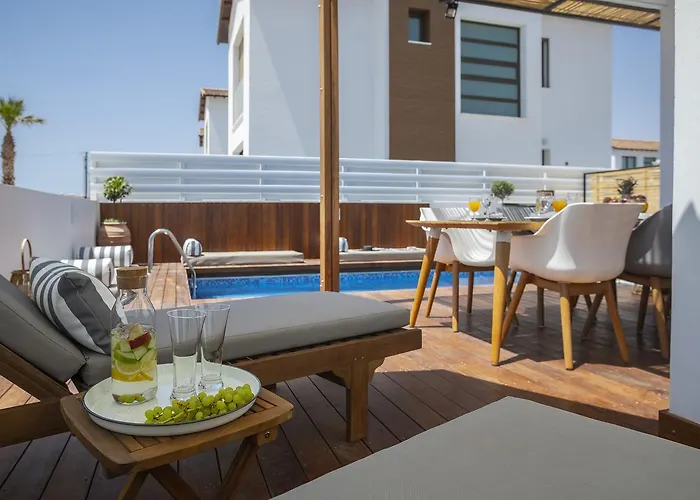 Chris Le Mare Luxury * プロタラス